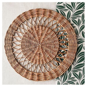 Plateau en rotin mat fantaisie, jetable et réutilisable, avec couvercle, nouveau design par Reena Exports, à prix abordable, en promotion. - Product Image 2