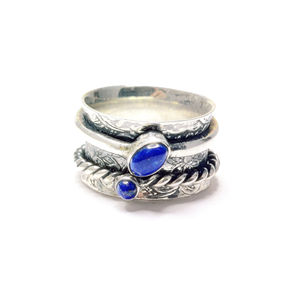 Bague rotative en Lapis Lazuli de 8,6 grammes, style bohème, avec incrustation de pierre précieuse naturelle taille ovale et sertissage clos de diamants, pour cadeaux chrétiens - Product Image 1