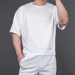 Camiseta Blanca de Manga Corta con Cuello Redondo para Hombre, Corte Regular, Informal, de Algodón Jersey, Diseño Liso - Product Image 4
