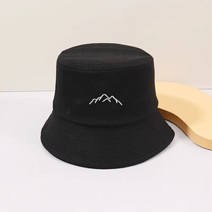 Chapeaux seau en coton avec logo personnalisé du fabricant vietnamien pour le cyclisme et la pêche en hiver emballé dans un carton - Product Image 5