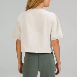 เสื้อยืดครอปผ้าฝ้ายทรงโอเวอร์ไซส์เรียบง่ายสำหรับผู้หญิง ออกแบบเองได้ เหมาะสำหรับเล่นโยคะ ฟิตเนส และออกกำลังกาย - Product Image 5