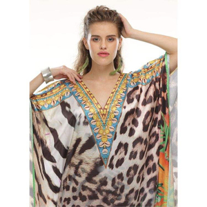 Robe maxi élégante pour femmes, kaftan tribal, légère, en georgette, taille unique, élégante, vêtements de plage d'été - Product Image 3