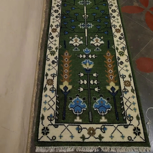 พรมปูพื้นสไตล์เปอร์เซียแบบคลาสสิกสำหรับห้องนั่งเล่น - Product Image 5