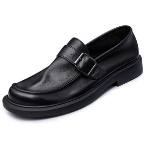 Chaussures mocassins en cuir de veau avec détails cousus à la main et soutien de la voûte plantaire, chaussures de ville pour hommes - Product Image 1