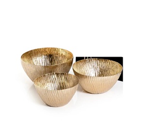 <b>High</b> Quality Polish Gold Plated Aluminum Serving Bowl with a Luxurious Reflective Surface Dining <b>Table</b> Setups - Product Image 4