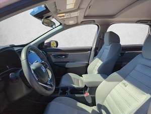 Honda CR-V EX FWD SUV 2022 con Volante a la Izquierda, Asientos de Cuero con Interior Oscuro, Neumáticos R16 - Product Image 5