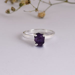 แหวนพลอยอเมทิสต์แบบง่ามสไตล์คลาสสิกสีเงินสเตอร์ลิง925โรแมนติกสำหรับงานแต่งงานของขวัญปาร์ตี้ - Product Image 1