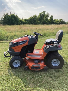 รถตัดหญ้าแบบนั่งขับ Husqvarna TS248XD ปี 2023 ขนาด 23 แรงม้า ใบมีดกว้าง 48 นิ้ว ระบบไฮโดรสแตติก เครื่องยนต์ Kawasaki - Product Image 4