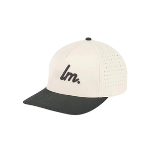 Casquettes de golf imperméables 5 panneaux personnalisées avec trous découpés au laser, logo brodé 3D, fermeture snapback, livraison rapide OEM - Product Image 3