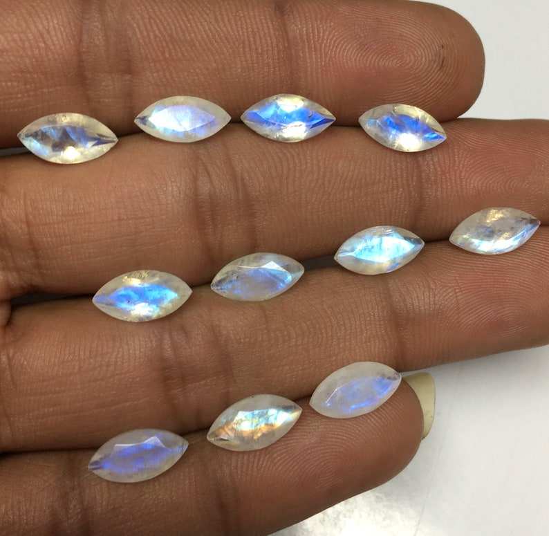 เช่นเดียวกับในภาพ