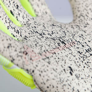 Guantes de Portero de Alta Calidad, Color Personalizado, Guantes de Portero Más Vendidos para Venta en Línea - Product Image 3