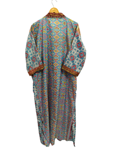 Kimono de verano de lujo para cubrir el bikini, bata larga de noche, Kimono Sari de seda reciclado vintage indio hecho a mano, - Product Image 5