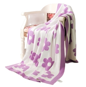 Grande couverture confortable et douce et chaude - Product Image 1