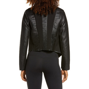 Nouvelle mode hivernale Cuir surpiqué de luxe et panneaux Ponte extensibles Fermeture à pression sur le devant Veste de moto à revers drapés pour femmes. - Product Image 3