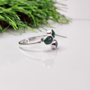 Anello regolabile in argento 925 <span class=keywords><strong>con</strong></span> <span class=keywords><strong>smeraldo</strong></span> tre pietre preziose miglior regalo di nozze il suo commercio all'ingrosso gioielli esperti impostazione intarsio tecnologia - Product Image 3
