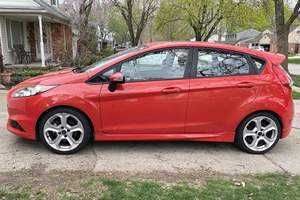 FORD FIESTA ST d'occasion 2014, conduite à gauche/droite - Product Image 3