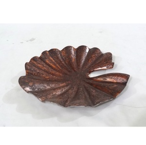 Tazón Decorativo de Aluminio Antiguo de Primera Calidad, con Relieve, en Forma de Hoja, Estilo Vintage Clásico - Product Image 4