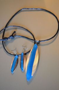 CIRCLES EN BOIS STRIKING WARMTH DANGLES Feuille d'or Noir Blanc Résine Coeur Forme Boucles D'oreilles Carré Rond Géométrique En Bois Résine - Product Image 5