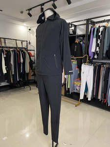 Conjunto de ropa deportiva personalizada cortavientos de alta calidad para hombre, ropa deportiva en blanco, chándales deportivos de nailon para correr - Product Image 3