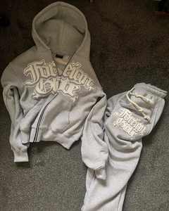 ชุดวอร์มกางเกงแบบรูดซิปมีฮู้ดสำหรับผู้ชายชุดวอร์มกางเกงแบบสั่งทำ - Product Image 1