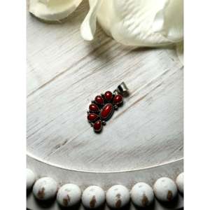 Navajo-Made Natural Coral & Sterling <b>Silver</b> Pendant with Bezel Setting Inlay Technology - Product Image 4