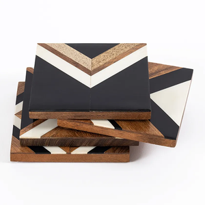 Manteles y almohadillas Posavasos de resina y madera para bebidas Posavasos decorativos calientes para cócteles accesorios de cocina a bajo precio - Product Image 1