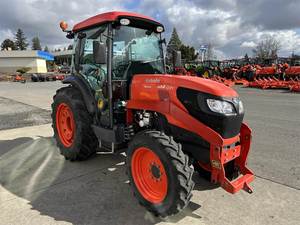 Tracteur agricole Kubota M954 d'occasion, type cabine, équipement agricole utilitaire - Product Image 3