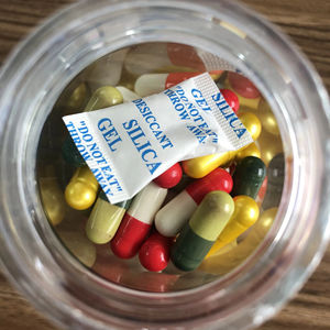 Sachets de gel de silice à haute absorption pour l'emballage alimentaire et pharmaceutique - Product Image 1