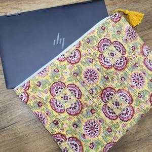 Durable Vintage moderno y estilo de negocios lujo mano-Bloque impreso algodón acolchado portátil mangas impermeable para oficina uso diario - Product Image 3