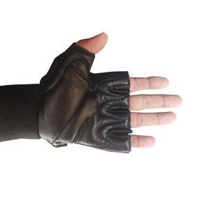Guantes de levantamiento de pesas personalizados para entrenamiento nuevo diseño de medio dedo guantes de fitness de levantamiento de pesas en cantidad a granel - Product Image 2