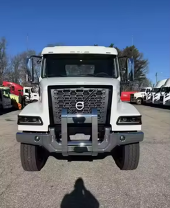 Camión Usado de Alto Rendimiento 2021 Volvo VHD84B300 con Cabina y Chasis - Eje Delantero de 455HP, Automático, Listo para Envío Mundial - Product Image 1