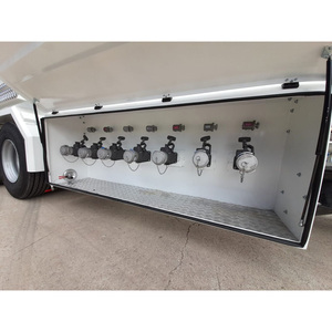 Semi-remorque citerne à carburant aéronautique Jet A-1 à 4 essieux et 16 roues - Citerne en acier multi-compartiments pour le transport du kérosène EN 10028-3 - Product Image 6