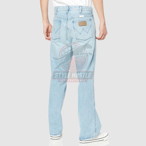 Pantalones de hombre estilo flare de secado rápido, pantalones de hombre estilo flare sostenibles. - Product Image 3