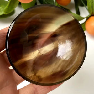 Cuenco de cuerno de búfalo y buey artesanal hecho a mano de obra maestra India pulido para ropa de cocina distintiva y decoración del hogar - Product Image 1