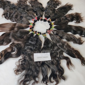 Extensions de cheveux humains bruts indiens à cuticule alignée au prix de gros tissage en vrac vague de cheveux humains vierges Curl lâche fermeture à lacet profond - Product Image 5