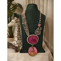 Collier ethnique bohème hindou pour femme, en perles d'eau douce argentées Pichwai, bijoux culturels de collection, collection Tribal Tales Divine