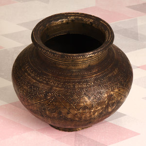 Wholesale Decorative Handmade Antique Water Pot Brass Pot for Table Centerpiece Home Decor Gift <b>Items</b> SNG-575 - Product Image 1
