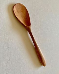 Ensemble d'ustensiles en bois d'acacia brun, ensemble de 2 serveurs à salade en bois de manguier, ensemble de 2 serveurs à salade en bois, ensemble de 2 serveurs à salade en bois faits à la main, ustensiles de cuisine uniques - Product Image 2