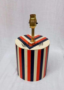 Elegante Lámpara de Mesa Decorativa Moderna con Incrustaciones de Hueso y LED E26 AC para Interiores Tradebyd - Product Image 3