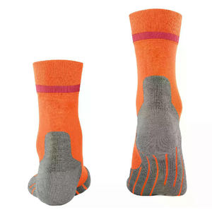 Wholesale Custom Men's Nylon Sports Ankle <b>Socks</b> Breathable Knitted <b>Soft</b> Cotton Non-slip Solid Design Crew Business Fashion Print - Product Image 4