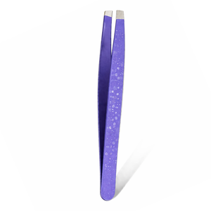 Pinzas de Cejas Premium Color Morado, Acero Inoxidable, Punta Inclinada, Herramienta de Belleza para Depilación de Precisión, Antideslizante - Product Image 1