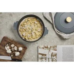 VINGA Monte Heritage 2.5L Kitchen <b>Pan</b> Heritage Series Kitchen Merchandise - Product Image 3