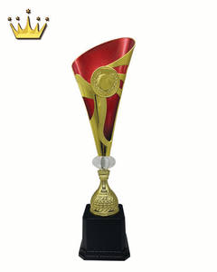 ถ้วยรางวัลพลาสติกสีแดงทองดีไซน์ทันสมัยงานฝีมืออะคริลิกแบบสุญญากาศเทคนิคเฉพาะของที่ระลึกการ์ตูนการแข่งขันกีฬาของโรงเรียน - Product Image 2