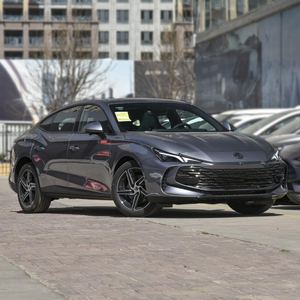 รถซีดานเบนซินเทอร์โบชาร์จเจอร์2025 1.5T / 2.0T เกียร์ธรรมดา AWD ตัวเลือกหนังภายในรถครอบครัวใหม่ - Product Image 6