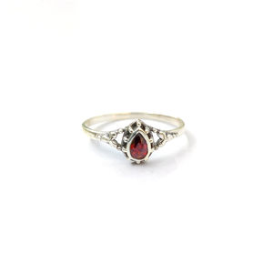 Elegant 925 Sterling Silver <b>Ring</b> 1.8 Grams Featuring <b>Garnet</b> Natural Gemstones Trendy Jewelry - Product Image 1