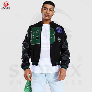 Chaqueta universitaria de invierno personalizada OEM para hombre con mangas negras de PU Chaqueta de béisbol gruesa de cuero de moda - Product Image 5