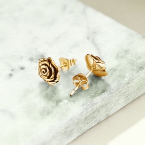 ต่างหูเม็ดเดี่ยวสีโรสโกลด์สุดหรู | เครื่องประดับดอกไม้ที่หรูหรา - Product Image 6