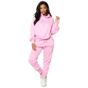 Vente en gros de survêtements 2 pièces pour femmes fabricant de vêtements pull uni lourd à capuche pantalon survêtement ensemble surdimensionné printemps - Product Image 1