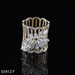 เพชรทรงมาร์ควิสและทรงลูกแพร์ 2.10 กะรัต ผลิตในห้องปฏิบัติการ สำหรับแหวนหมั้นที่ได้รับการรับรอง สำหรับผู้หญิง แหวนแต่งงานทันสมัย ชุบทอง 14K - Product Image 1