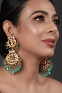 Pendientes de tuerca Jhumka indios de estilo étnico, circón chapado en oro para fiesta de boda y regalos - Product Image 4